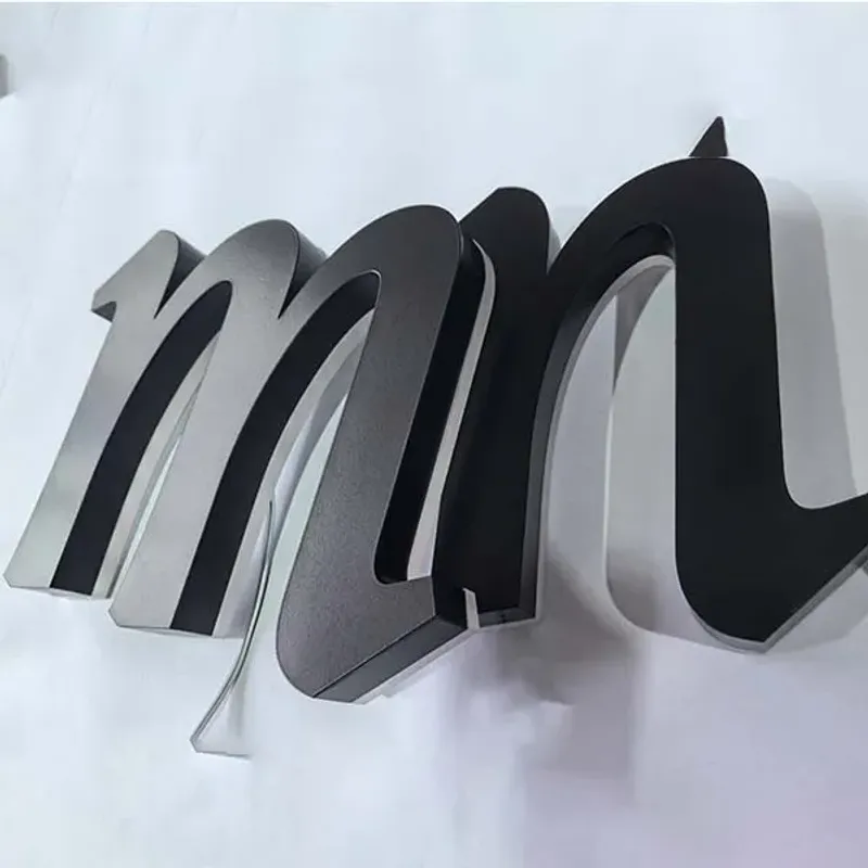 projet réel de lettres à peinture cuite